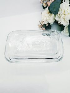 Ancien beurrier verre avec couvercle motif vache ARCOROC Vintage années 80 - Arts de la table